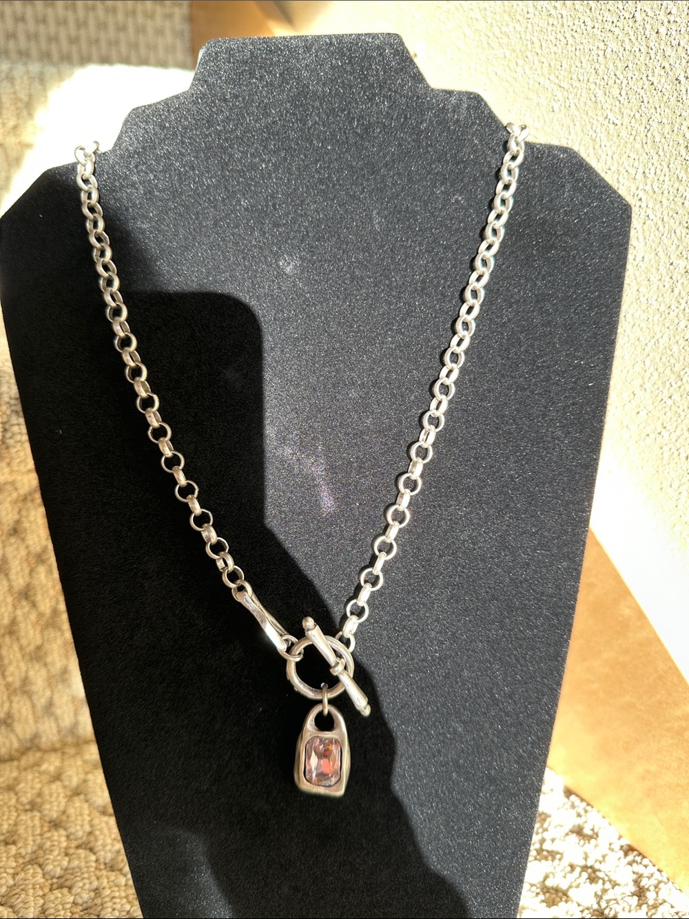 Aven’s Silver Plated Pink Crystal Stone Pendant Chain Necklace